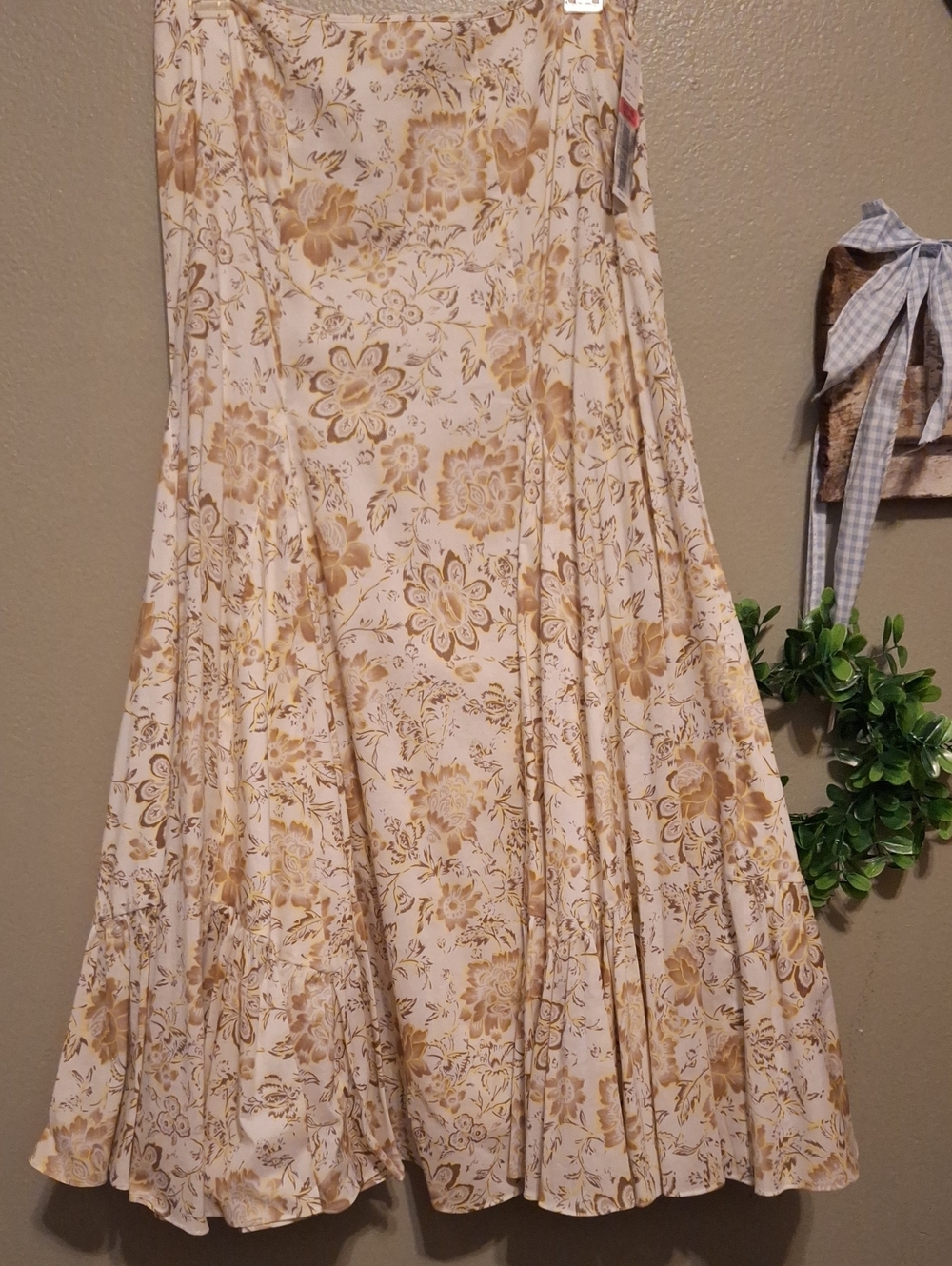 LOFT Cream Floral A-Line Maxi Skirt with Tan Print
